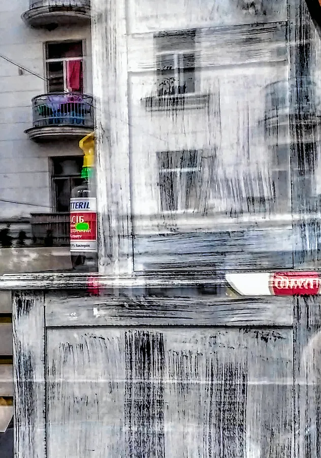 Image of "Flavor of time" by Tetiana Kononenko (Tanta), size: 70х50 см, made of canvas, varnish, print, print 1/20, Photos medium, part of the Eyes of the city series, priced at $60