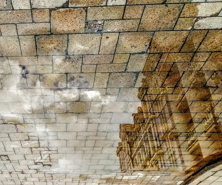 Image of "City Between Worlds" by Tetiana Kononenko (Tanta), size: під замовлення, made of JPG, 300 DPI, Photos medium, from Sumy, part of the "Display" series Photo 1 of 2.