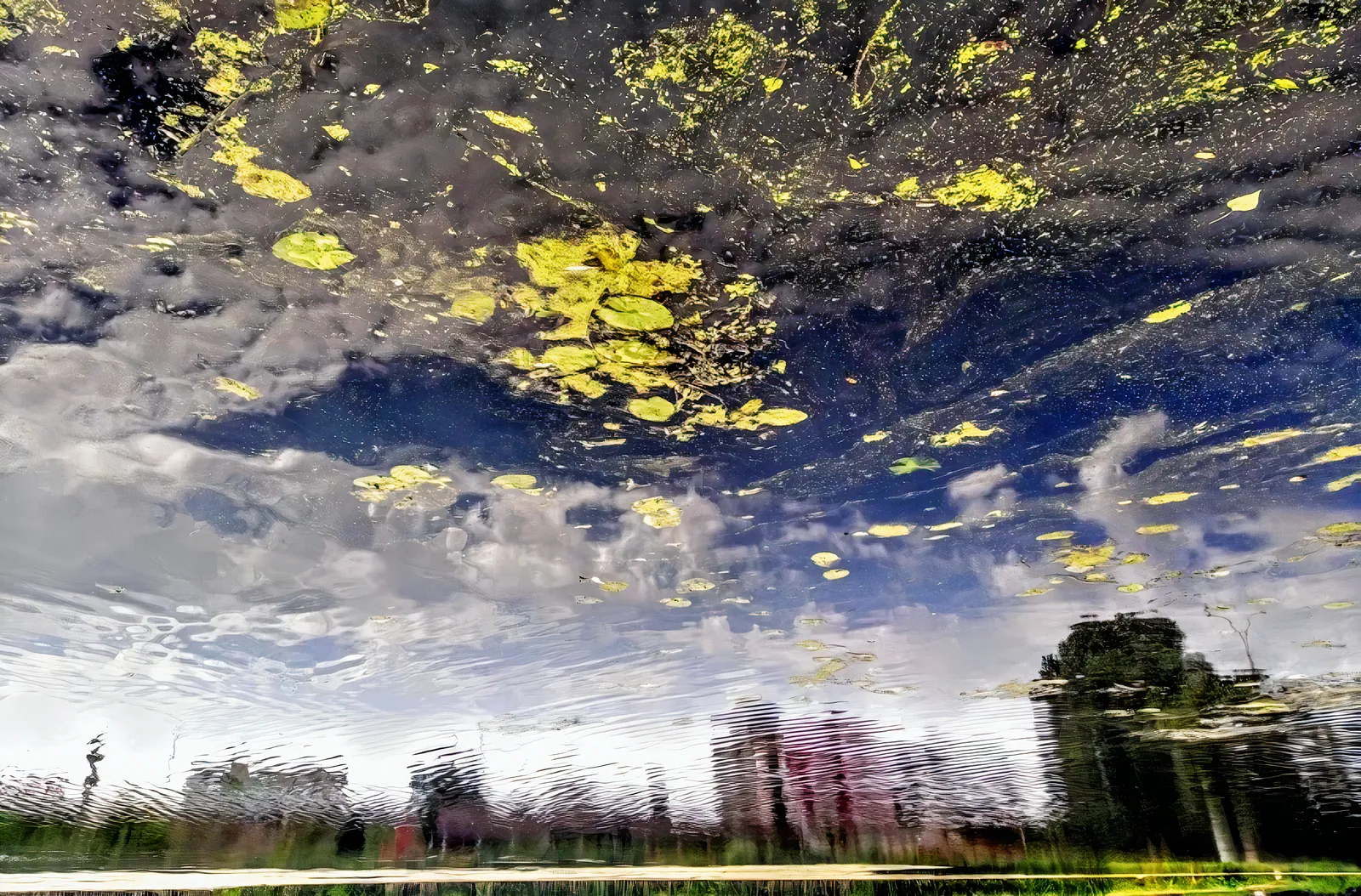 Image of "Reflection of the fragility of the world" by Tetiana Kononenko (Tanta), size: під замовлення, made of JPG, 300 DPI, Photos medium, from Sumy, part of the "Tanta Through the Looking Glass" series Photo 1 of 4.
